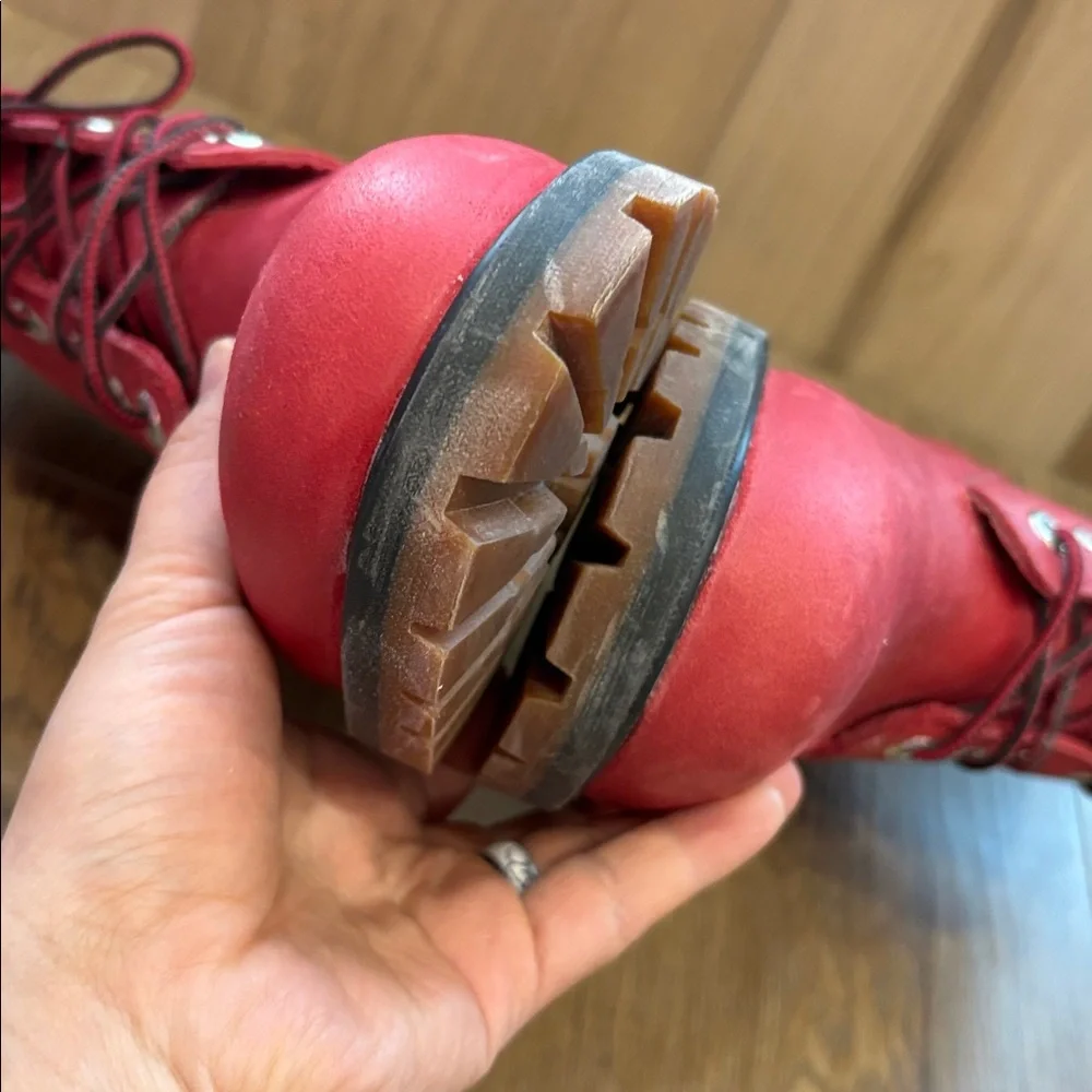 Timberland 6 Inch Premium Boot Junior BULLS Red Nubuck Lace Up Boot 4.5